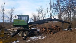 2013 John Deere 437D Knuckleboom