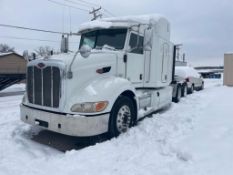 2012 Peterbilt 384 Sleeper Semi Truck