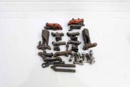 Quantity of Adjustable Machine Clamps.