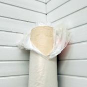 Roll End of Cream Vinyl Flooring. Size 5.7m x 2m Approx.