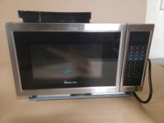 Qty 4 - 900 watt Magic Chef microwave. .9cu ft. Model MCG992ARS.