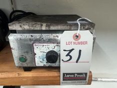BARNSTEAD THERMOLYNE ELEC. HOT PLATE, TYPE 1900
