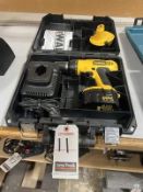 DEWALT 14.4V CORDLESS 1/2" DRILL, M/N DW990 W/ BATTERY CHARGER & CASE