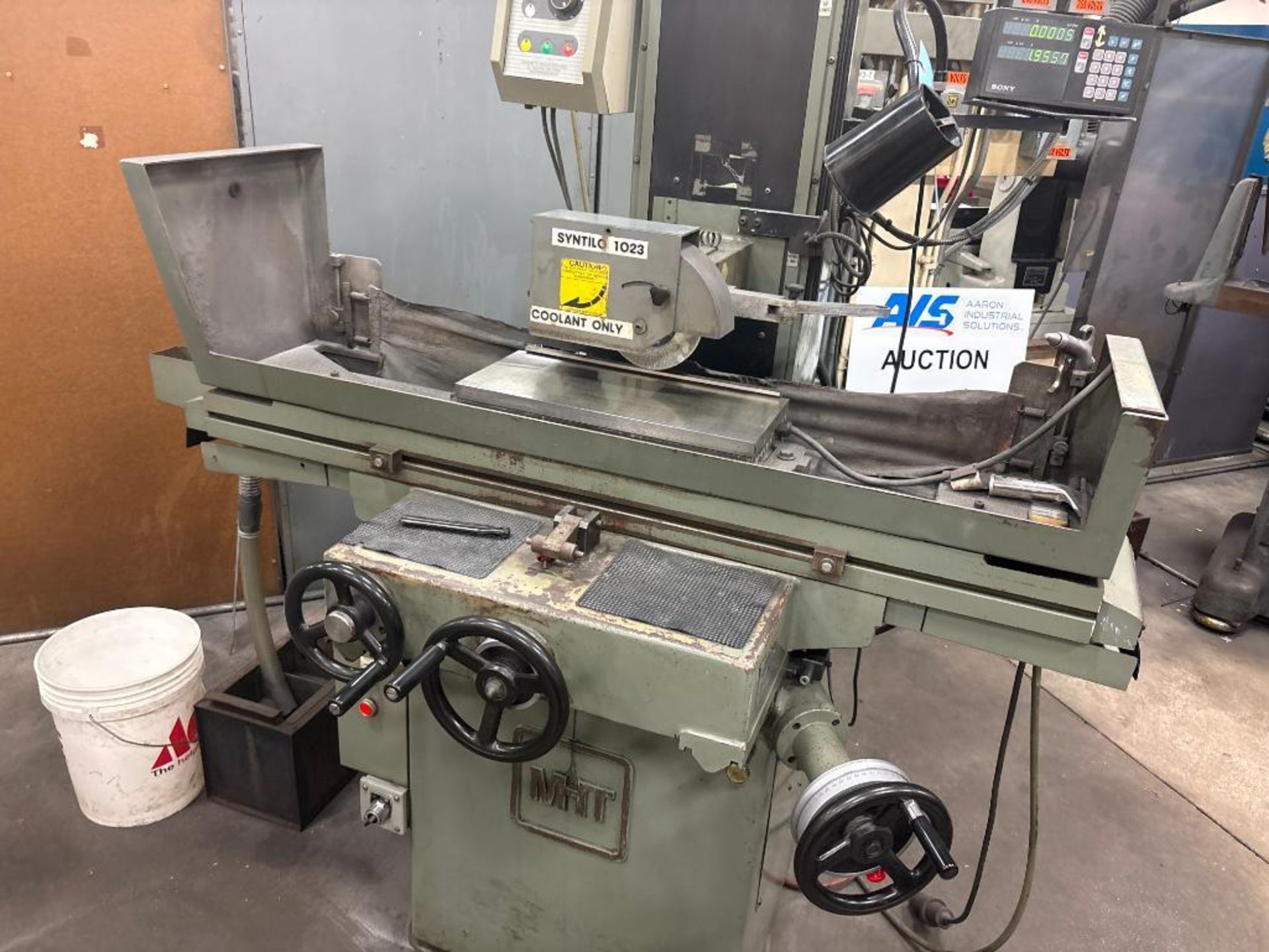 Mitsui High-Tec Manual Surface Grinder Model MSG-250MH, S/N 95105992, 8 ...