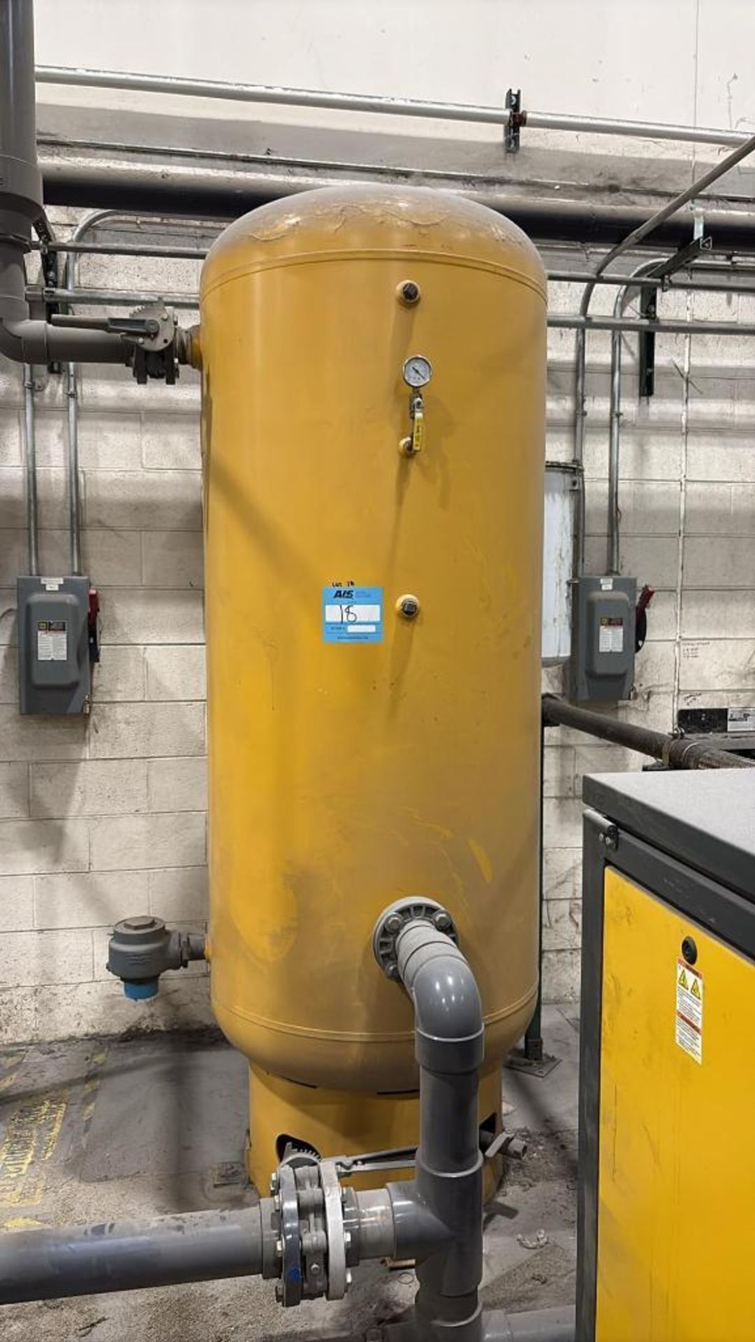 120 Gallon Air Receiving Tank.