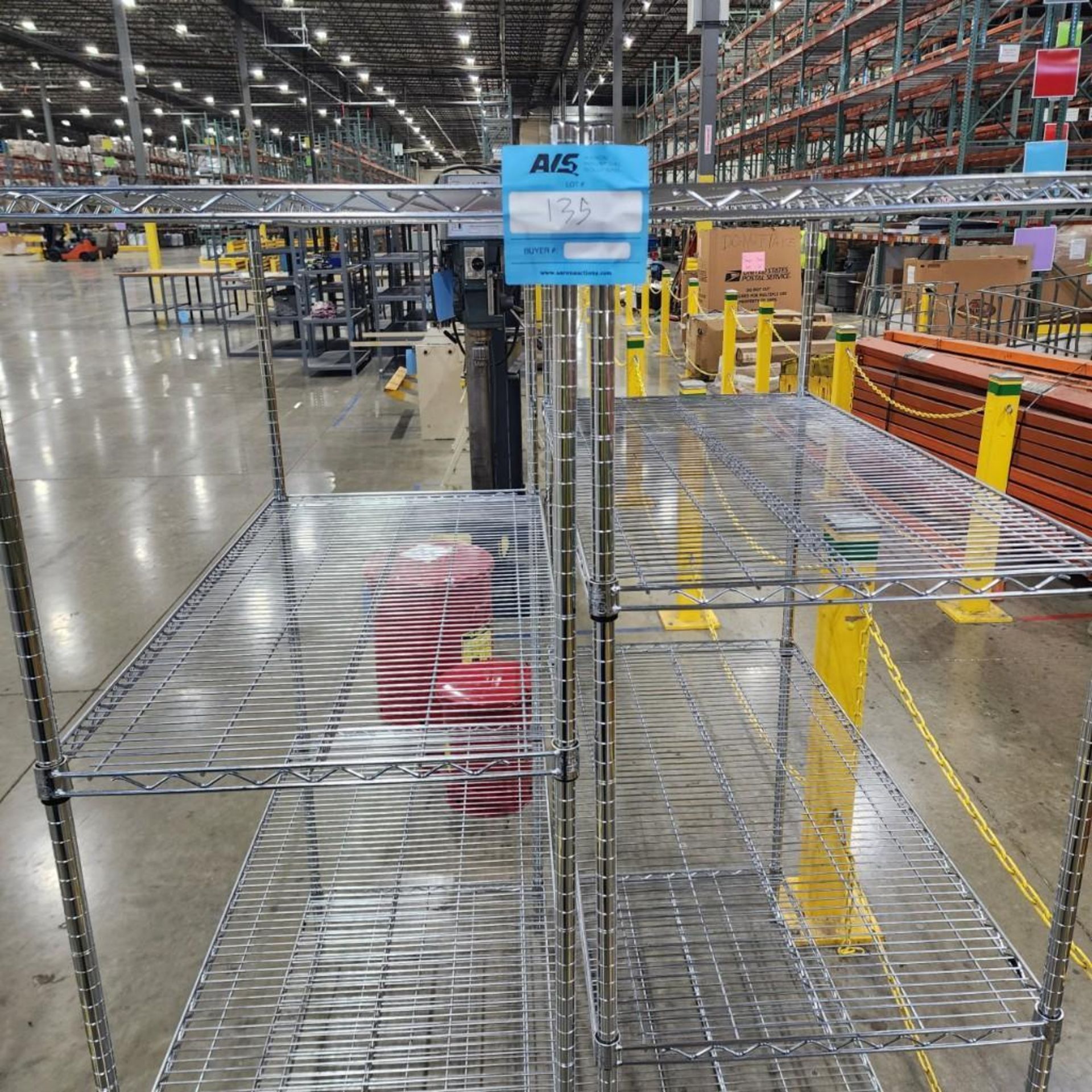 Metri Raksh Lot (2): Metro Racks