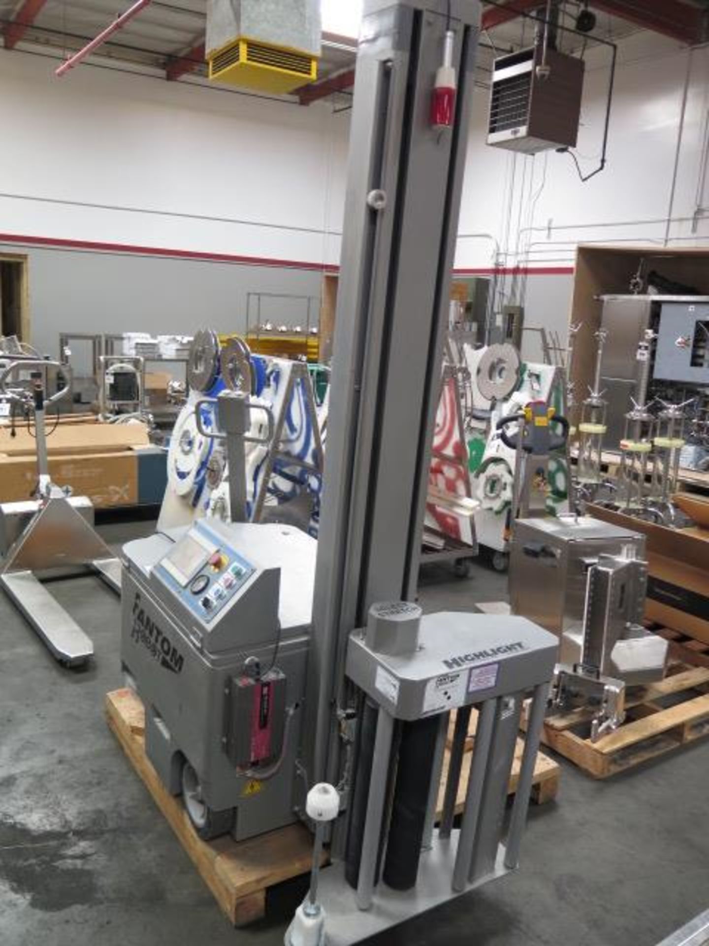 Fantom Robot { Group of lots: 102, 103 } 2016 Highlight Ind. “Fantom Robot” FR-1000 ...