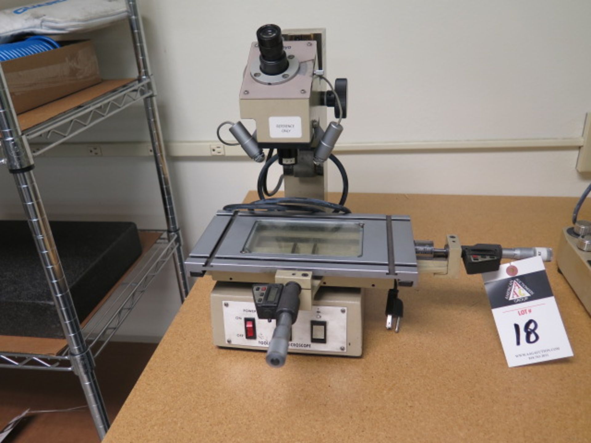Mitutoyo Tool Makers Microscope w/ Digital Mic Heads, Surface and ...