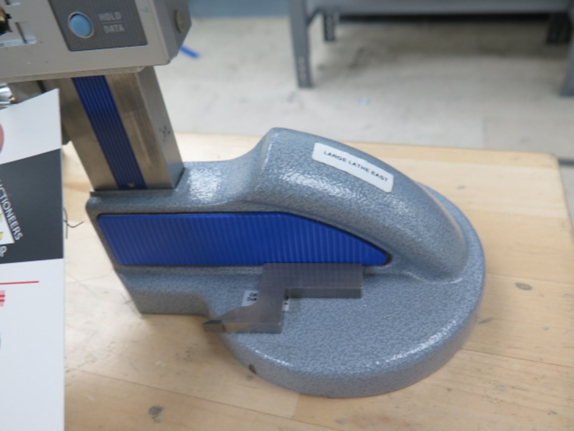 { Group of lots: 18, 19 } Mitutoyo 12" Digital Height Gage (SOLD AS-IS ...