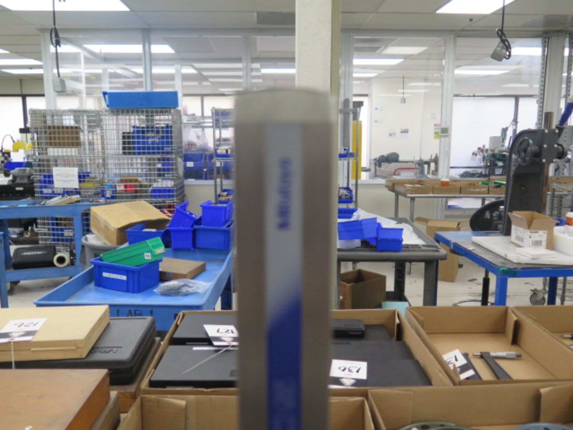{ Group of lots: 18, 19 } Mitutoyo 12" Digital Height Gage (SOLD AS-IS ...