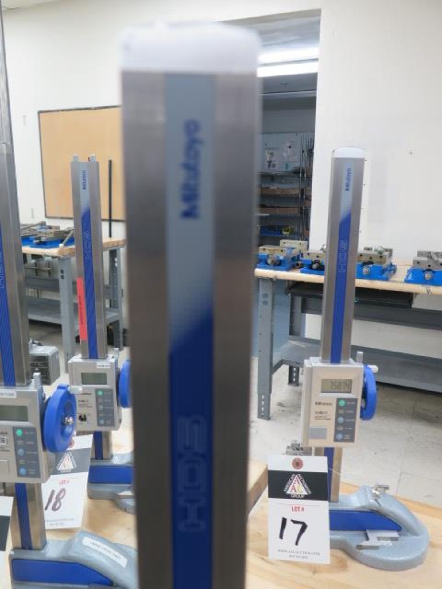 { Group of lots: 16, 17 } Mitutoyo 12" Digital Height Gage (SOLD AS-IS ...