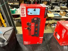 MILWAUKEE M18 PACKOUT BATTERY STORAGE SET WITH (2) XC5.0 BATTERIES