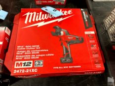 MILWAUKEE M12 600 MCM CABLE CUTTER KIT (APPEARS NEW)