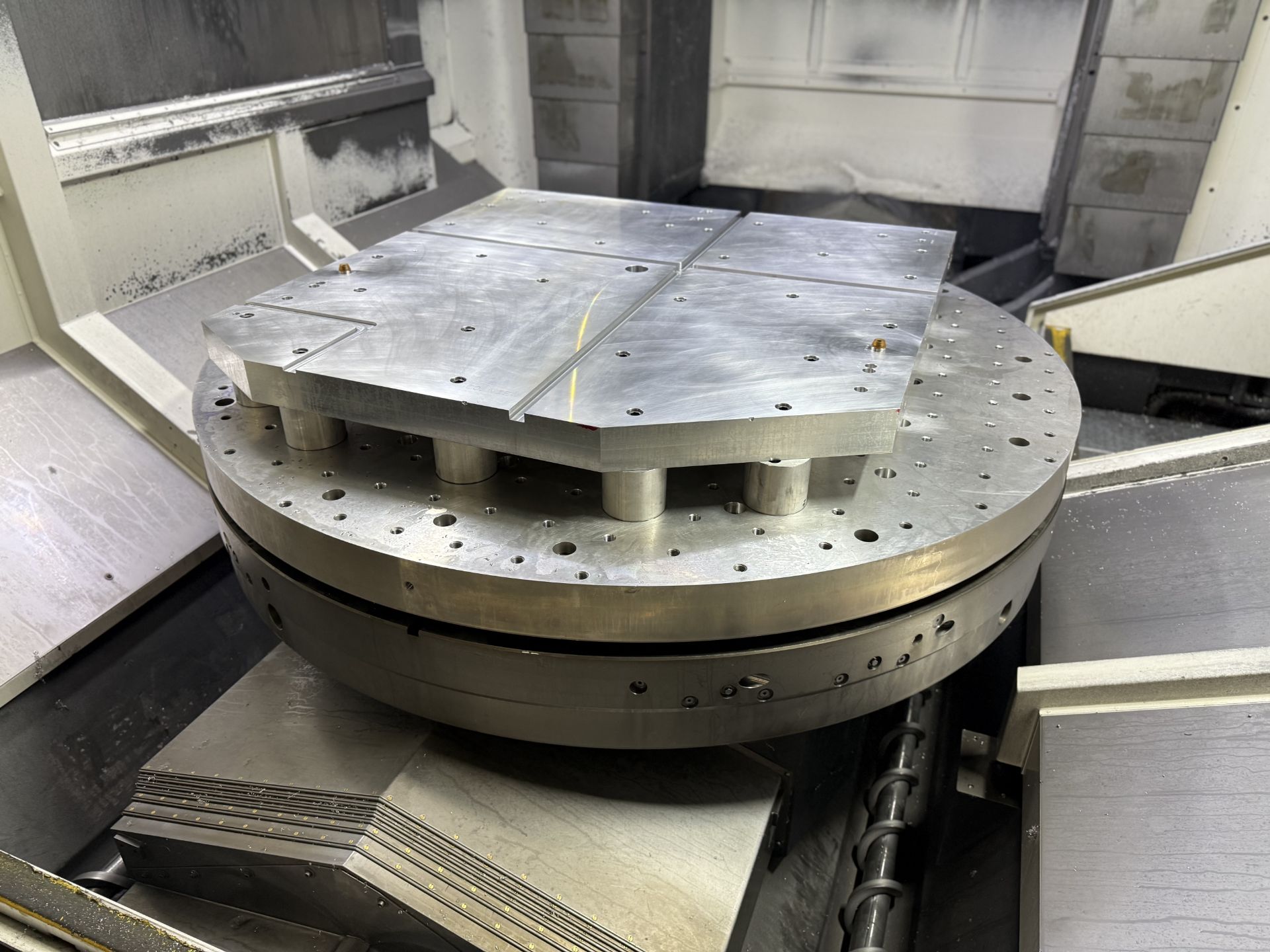 2017/2018 DMG/Mori Mdl. DMU210FD CNC Axis MultiAxis Machining Center, Full 5th Axis Machining and - Image 3 of 17