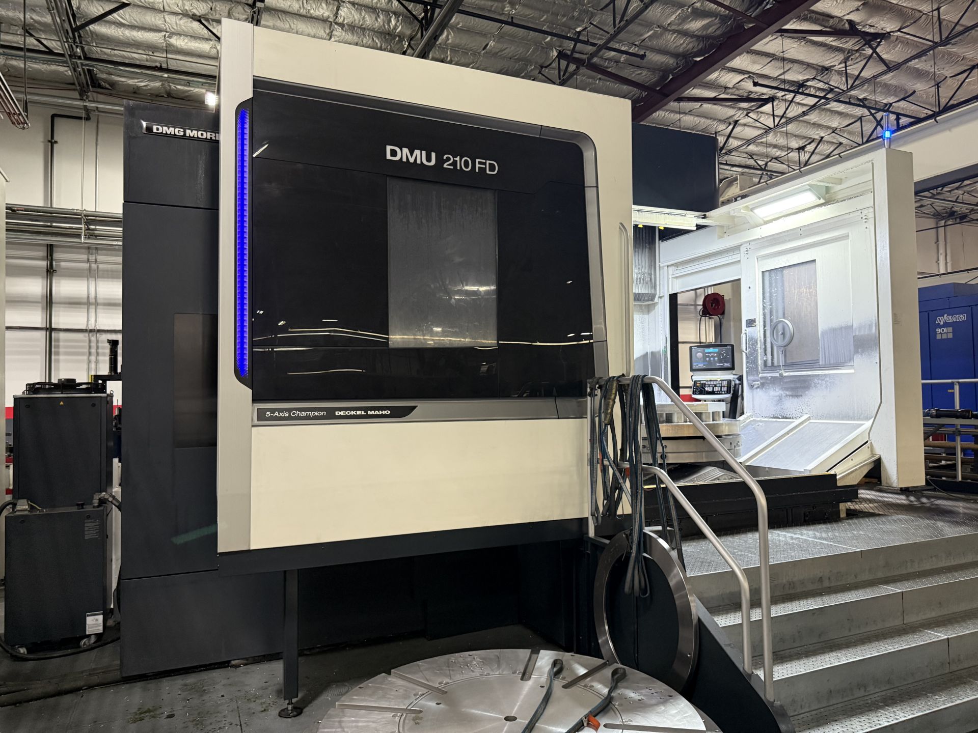 2017/2018 DMG/Mori Mdl. DMU210FD CNC Axis MultiAxis Machining Center, Full 5th Axis Machining and - Image 8 of 17