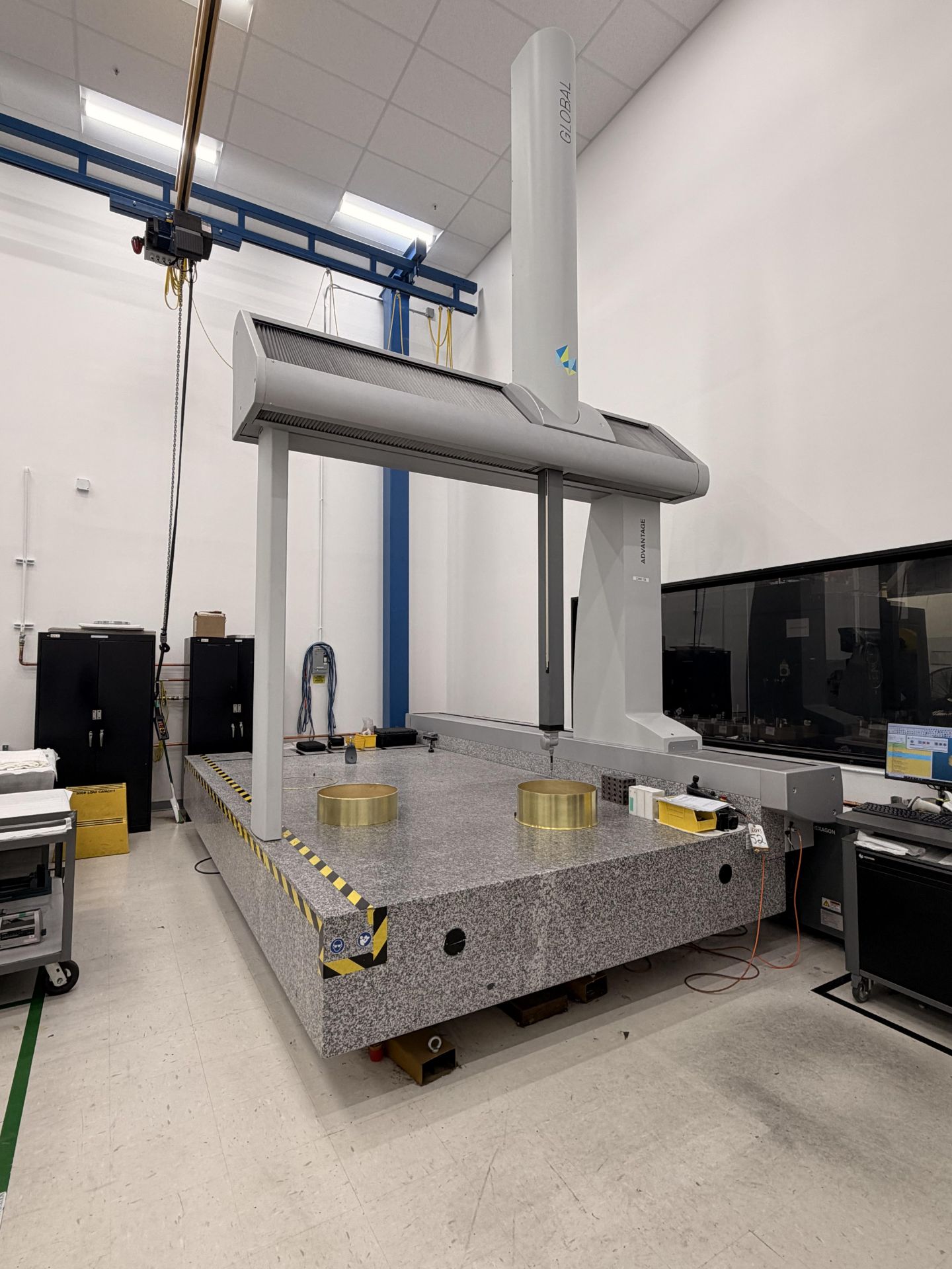 2023 Hexagon Global Advantage 20.33.18 CMM, Head Mdl. HH-AS8-T2.5, Software Lic. 2017 R2, Probe - Image 6 of 9