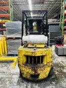 HYSTER PROPANE FORKLIFT