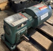 Dodge Tigear #MR94753 G SW Gear Reducer w/ 3/4 HP Reliance Motor