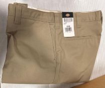 Lot of (5) Dickies #2112372DS Cargo Pant - 32X30