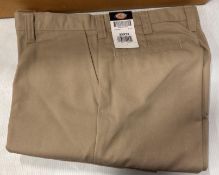 Lot of (7) Dickies #2112372DS Cargo Pants - 32X32