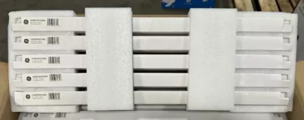 Lot of (3) GE #35775/LED8ET8/G/2/830 Tube Lights