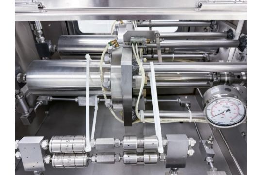 Microfluidics Micro Fluidizer Processor (M-700) - Image 6 of 14