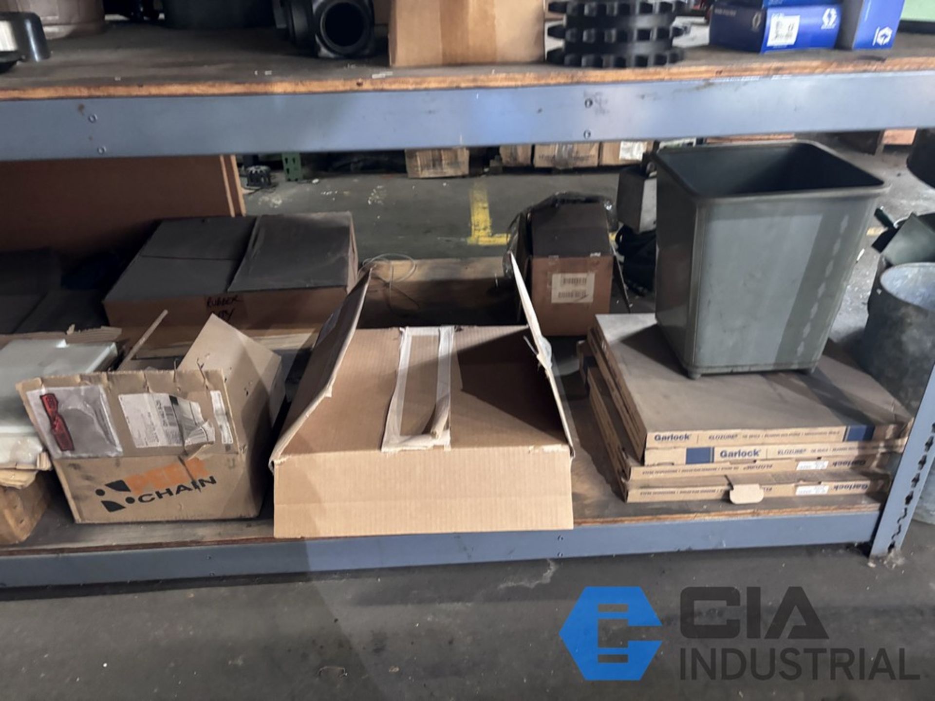(LOT) HARDWARE & MACHINE PARTS ON (4) SECTIONS STEEL SHELVING