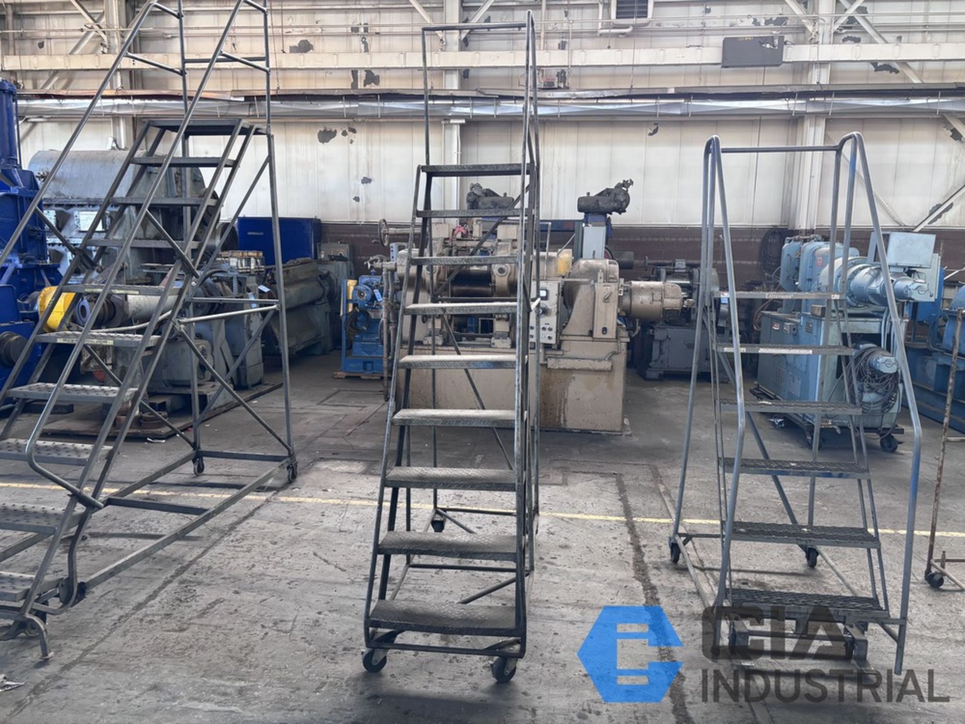 Body Shop Ladder PORTABLE SHOP LADDERS; (2) 5', (1) 6' & (1) 8'