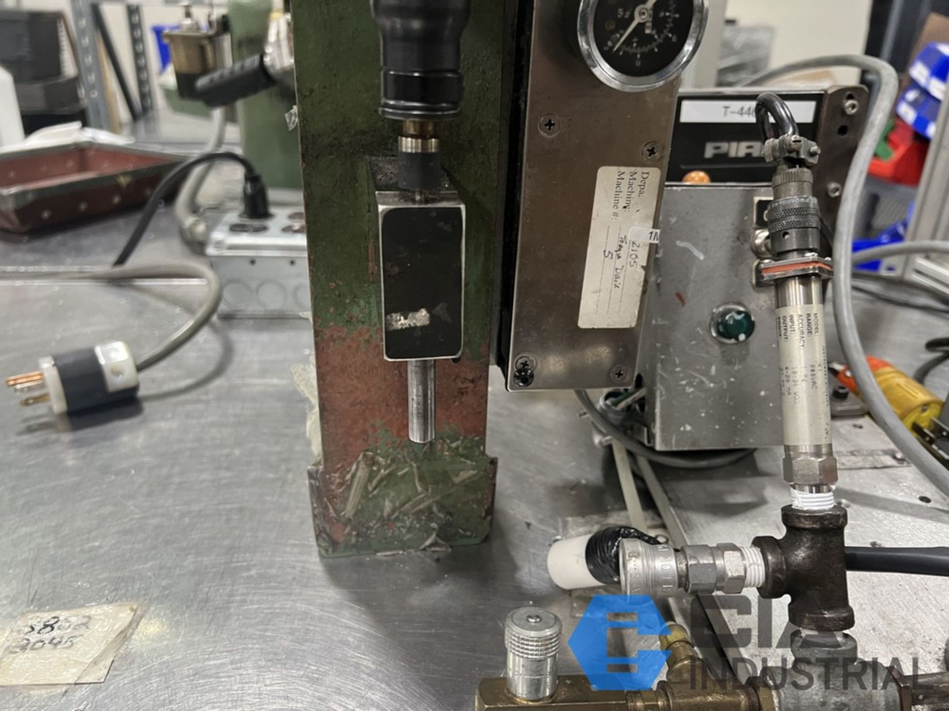 Piab Block ASSEMBLY STATION TO INCLUDE NEWPORT CONTROL, SCREW DRIVER, PIAB AIR ...