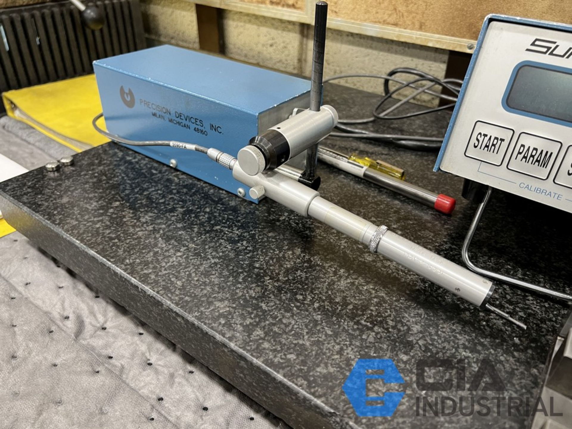 PRECISION DEVICES PDA-400-AO SURFOMETER; S/N 4273, WITH 24