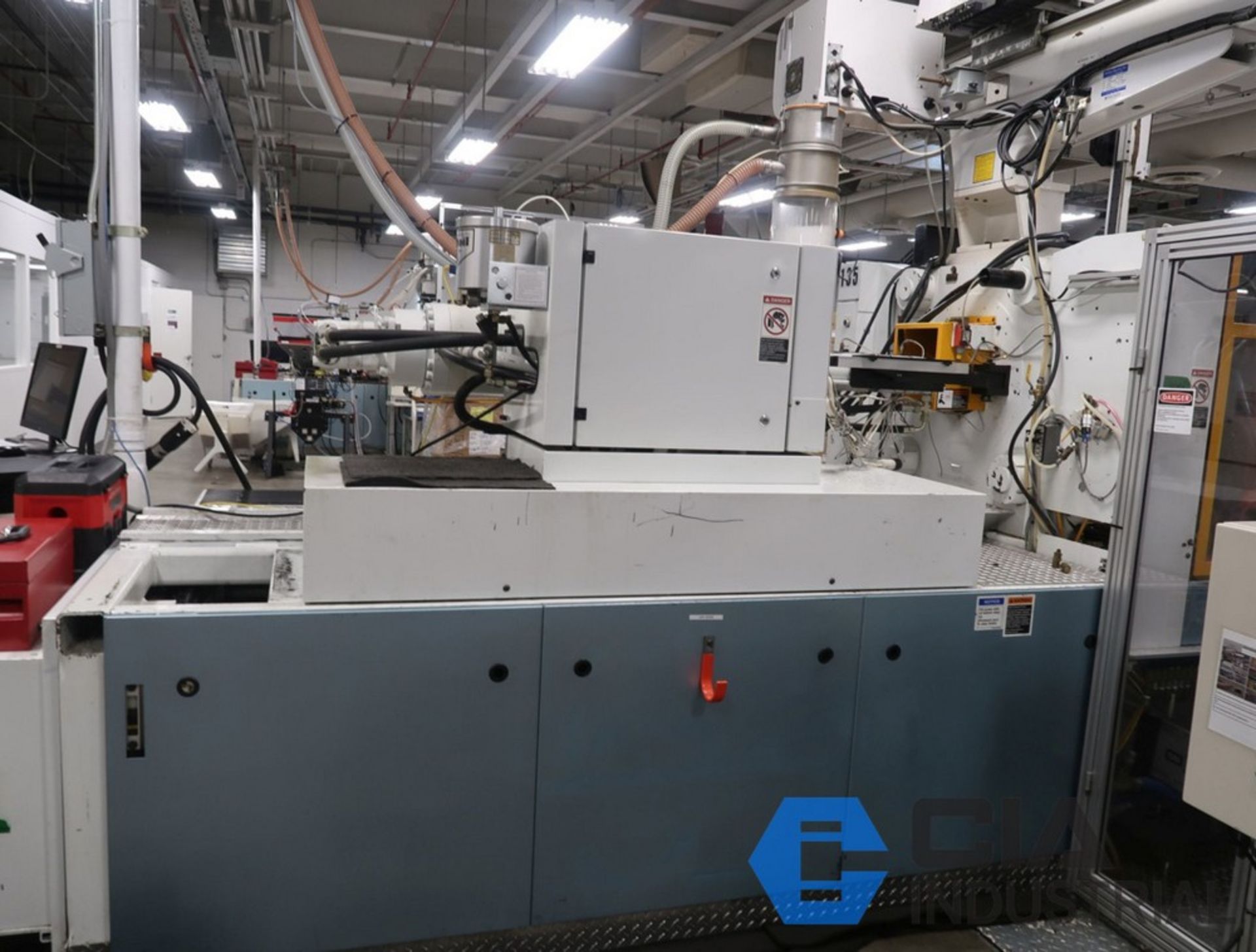 Engel Edge 250 TON ENGEL MODEL ES700/250A PLASTIC INJECTION MOLDING MACHINE; S/N ...