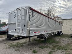 2017 TIMPTE Super Hopper bottom grain trailer The right side of this trailer was damaged on the rear