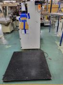 WESTERN SCALE CO. LTD mod. M1 Digital Weight Indicator with Floor Scale, 2021, ser. 10663, made in C