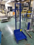 VESTIL mod. LLPW-500-FW Low Profile Lite Load Lift, Manual, cap. 500lbs, ser. 049