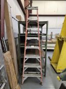 (1) Werner 8' Fiberglass Step Ladder
