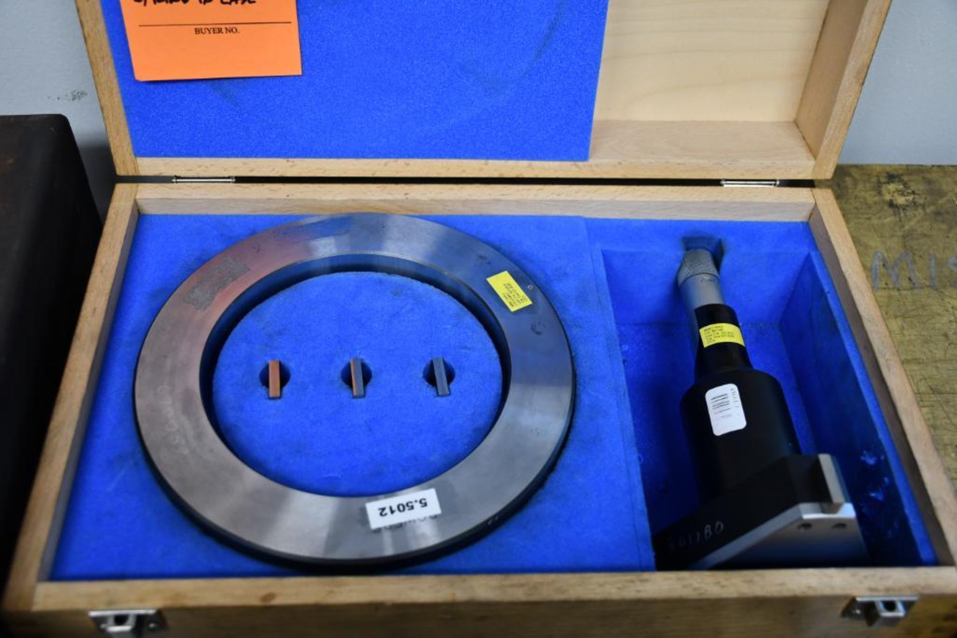 FOWLER BOWERS BORE GAUGE SETTING/DIGITAL INTRIMIK/TRI-MIC WITH RING IN CASE