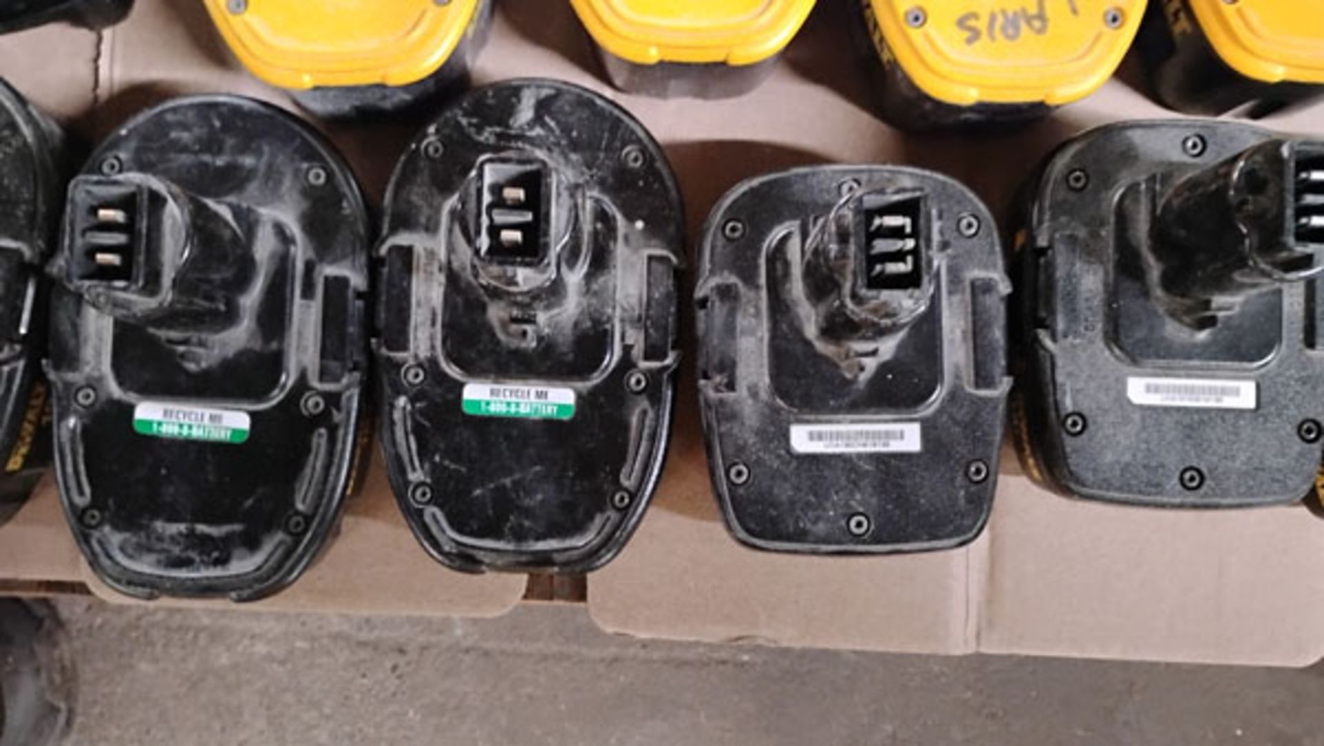 SKID OF ASSORTED 18V DEWALT BATTERY PACKS - Image 4 of 10