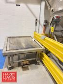 OHAUS Defender 3000 Platform Scale Model T31P, S/N: B537430816 (Location: Allentown, PA)