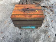24" X 18" X 18" T-Slotted Box Table