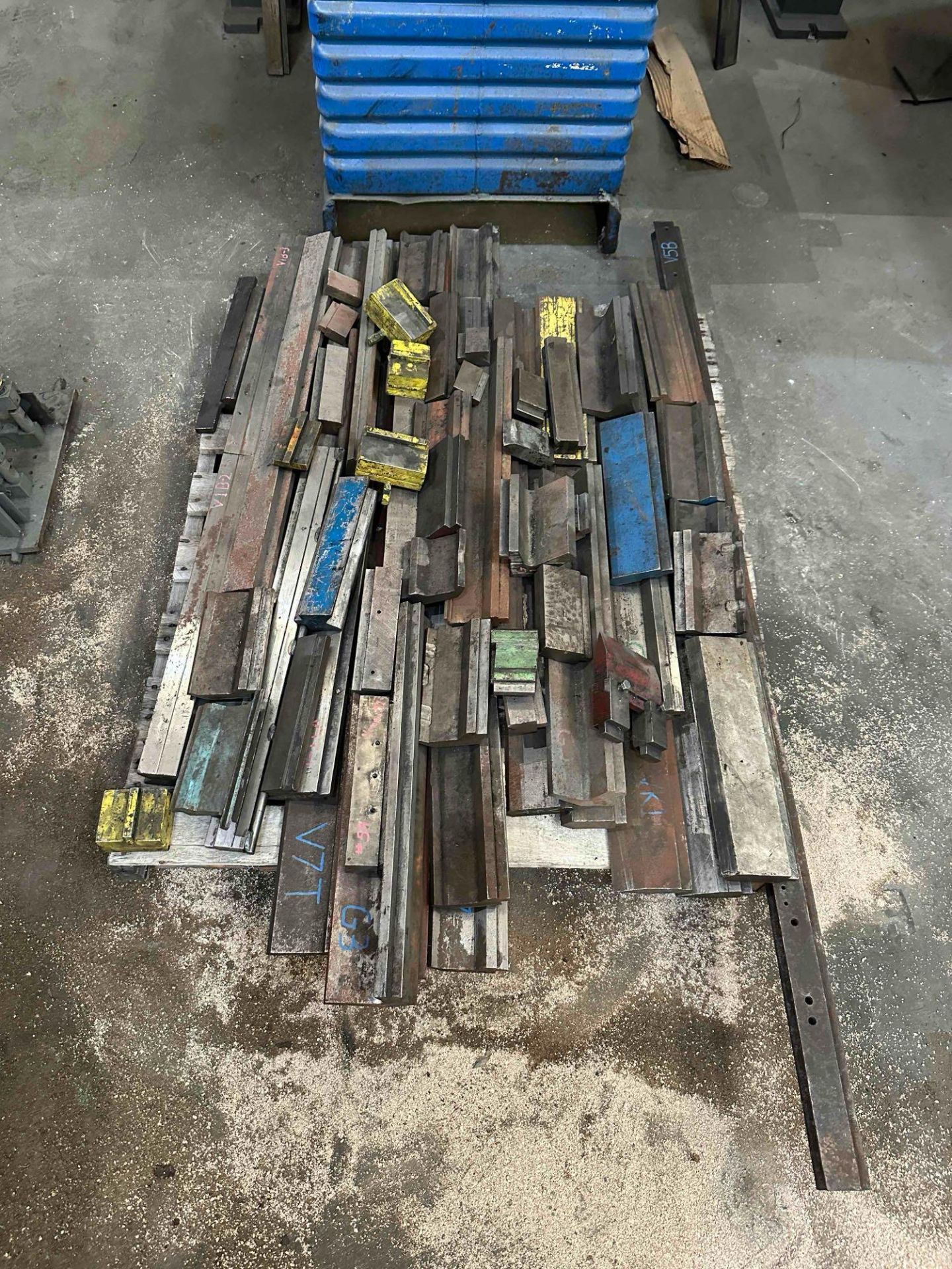 8' x 90 Ton Cincinnati Model 90AF- 8FT Autoform Hydraulic Press - Image 13 of 18