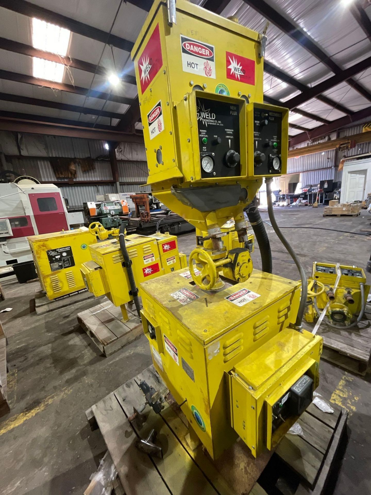 Welding Engineering Flux Hopper and Flux Feed, New/ Recovered Flux System. - Image 3 of 8