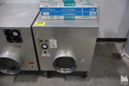 MODEL 55561 PORTABLE NEGATIVE AIR SCRUBBER