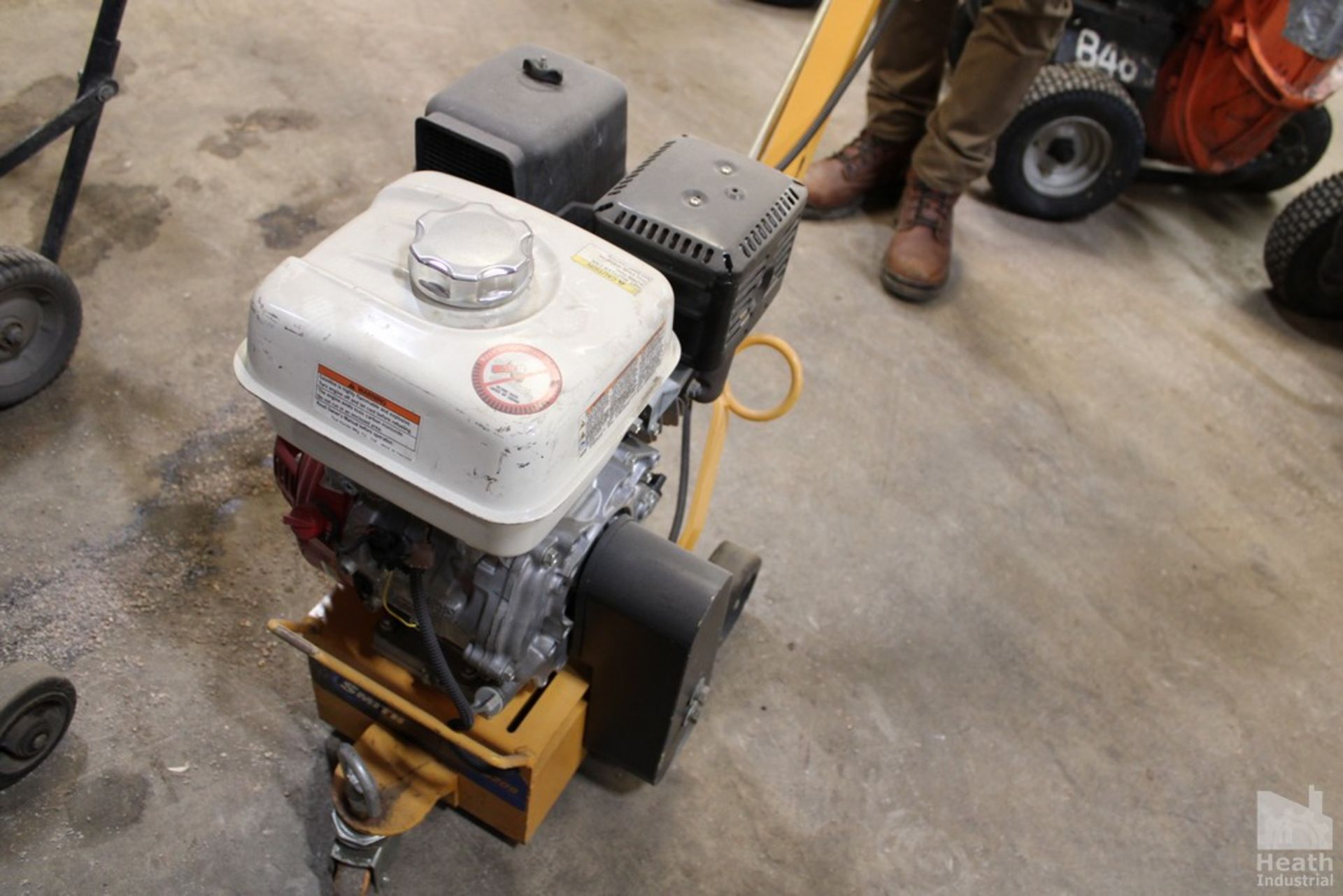 SMITH FS209 PORTABLE SURFACE SCARIFIER