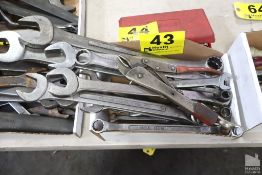 LARGE QTY COMBINATION WRENCHES