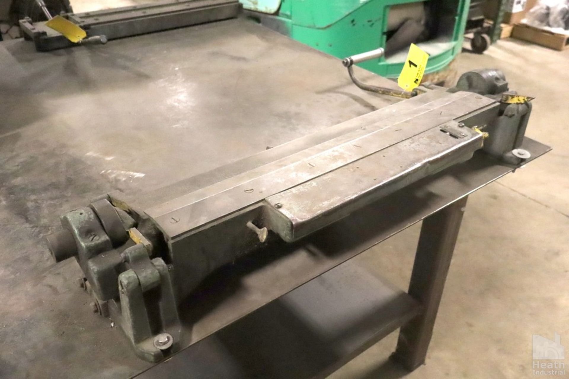 PEXTO 30" BENCHTOP SHEET METAL BRAKE - Image 2 of 2