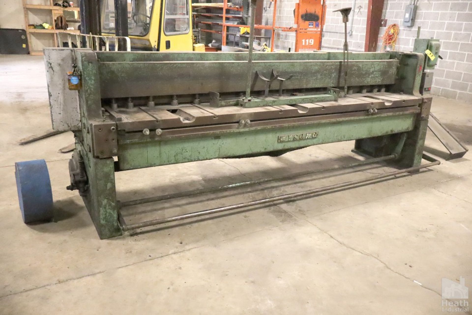 WYSONG 10' x 1/4" POWER SQUARING SHEAR, 5' SQUARING ARM, (2) SUPPORT ARMS, BACK GAUGE - Image 2 of 7