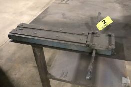 24" BENCHTOP CHEEK BENDER