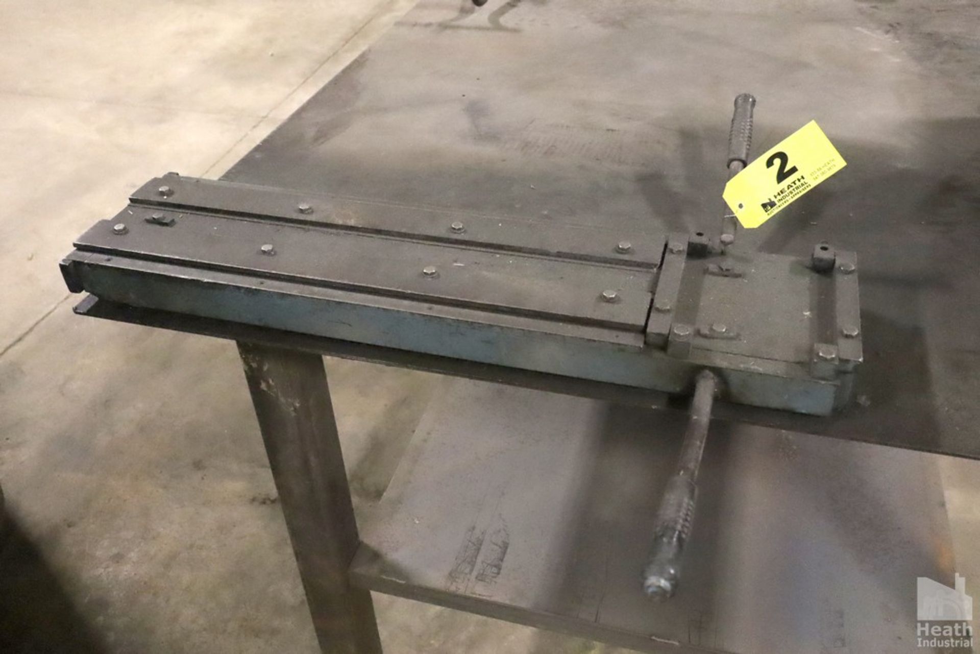 24" BENCHTOP CHEEK BENDER