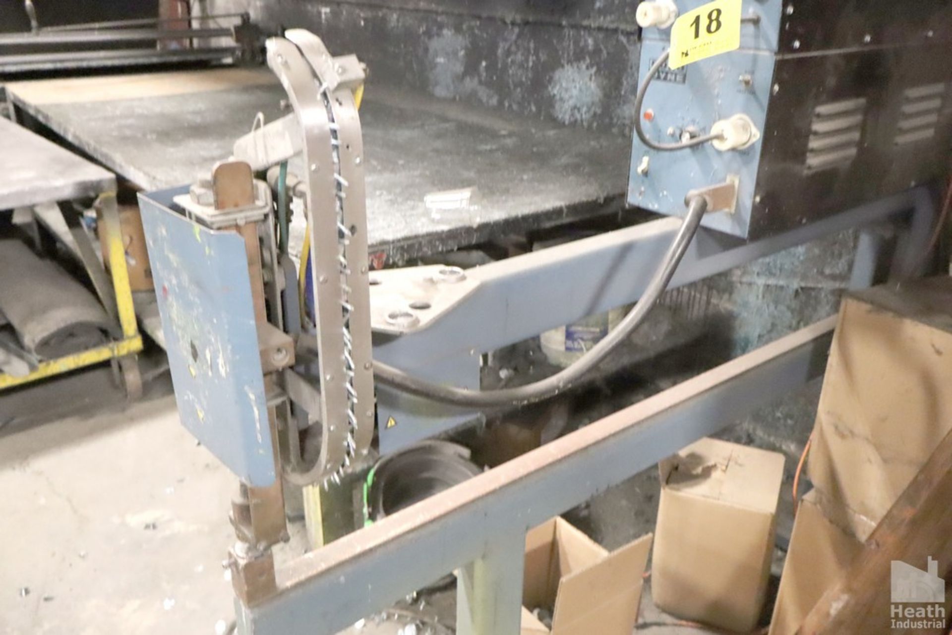 DURO DYNE MODEL FG-1 PINSPOTTER WITH 48" INSULATION CUTTER - Image 4 of 6