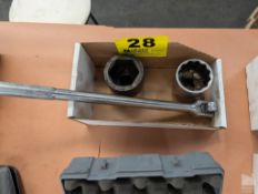 BREAKER BAR & (2) LARGE SOCKETS